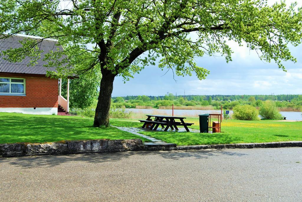 Riverside Motel Jelgava Kamer foto