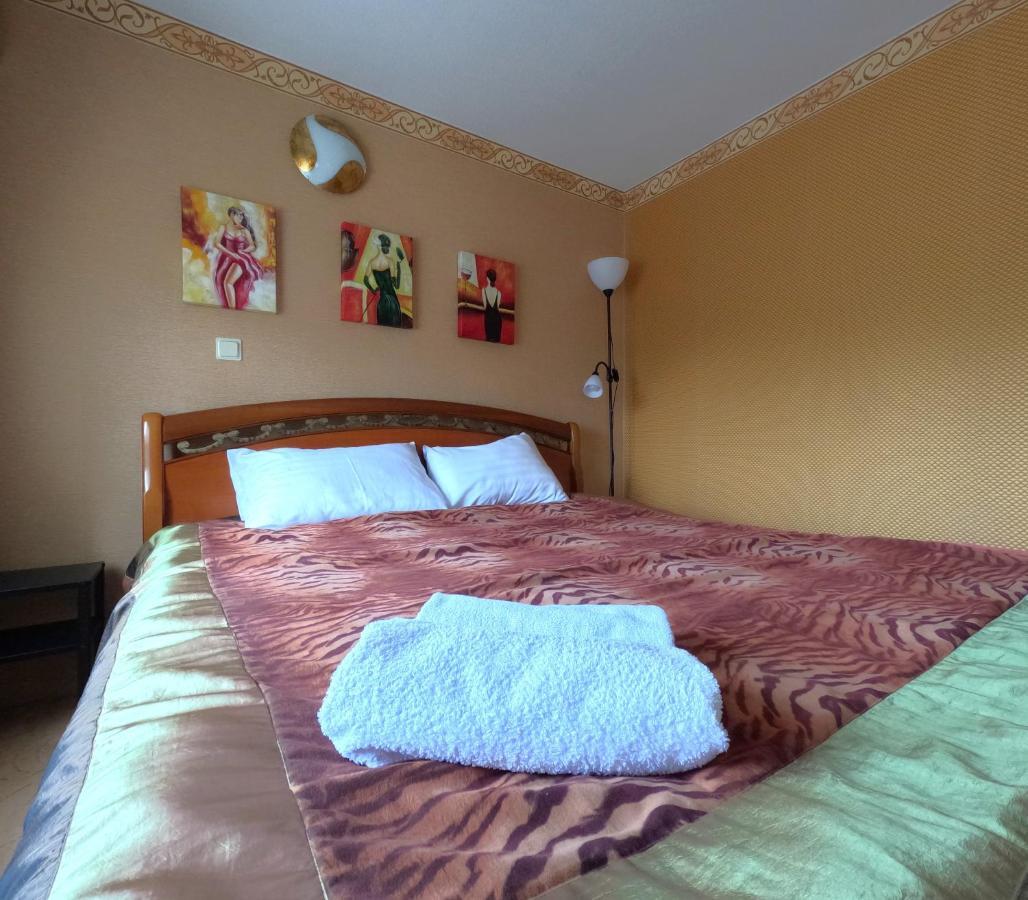 Riverside Motel Jelgava Buitenkant foto