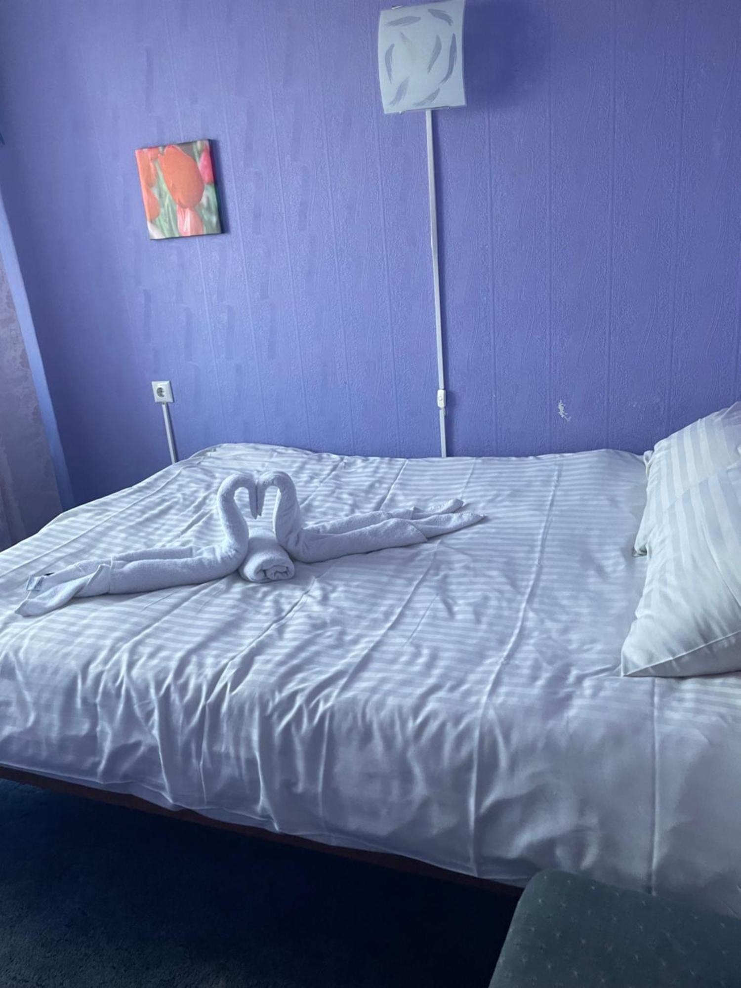 Riverside Motel Jelgava Buitenkant foto